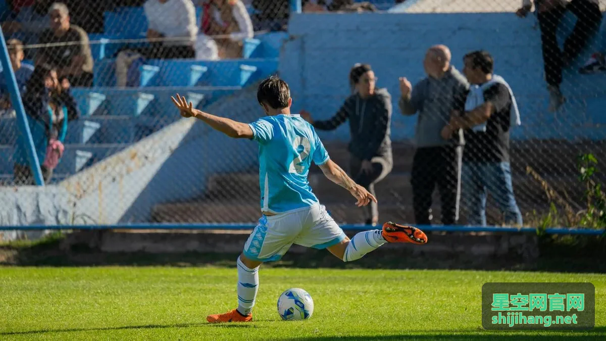 星空网官网展示的深空星野观测画面